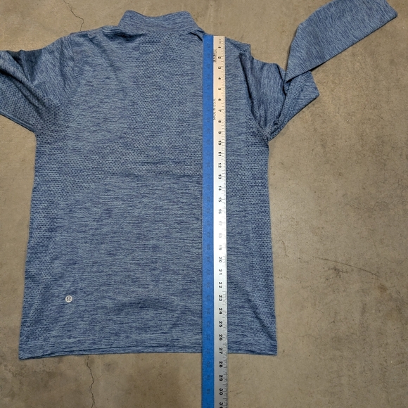 Lululemon Athletica Vent Tech 1/4 Zip Mens M Blue Pull Over Sweater - Picture 5 of 6